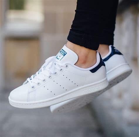 adidas stan smith shoes women's.